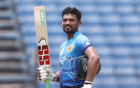 ঢাকা প্রিমিয়ার লিগ: শান্তর দুর্দান্ত সেঞ্চুরিতে আবাহনীর বিশাল জয়
