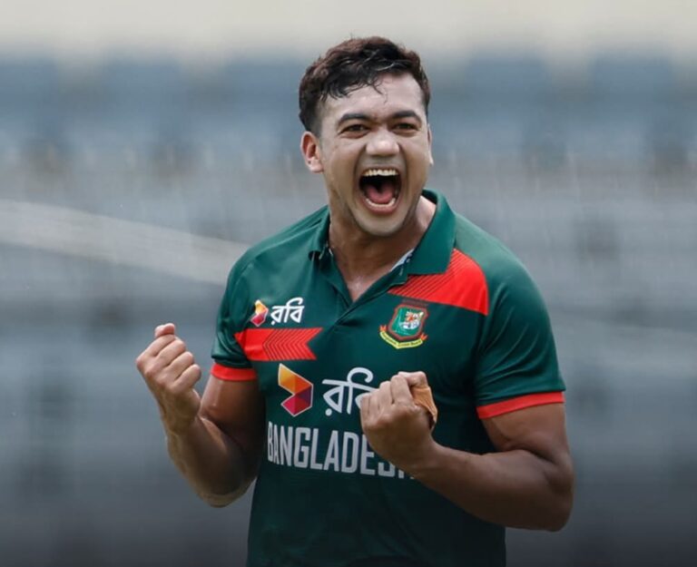 Mustafiz, Taskin run riot as Bangladesh crush Australia to clinch the ODI series